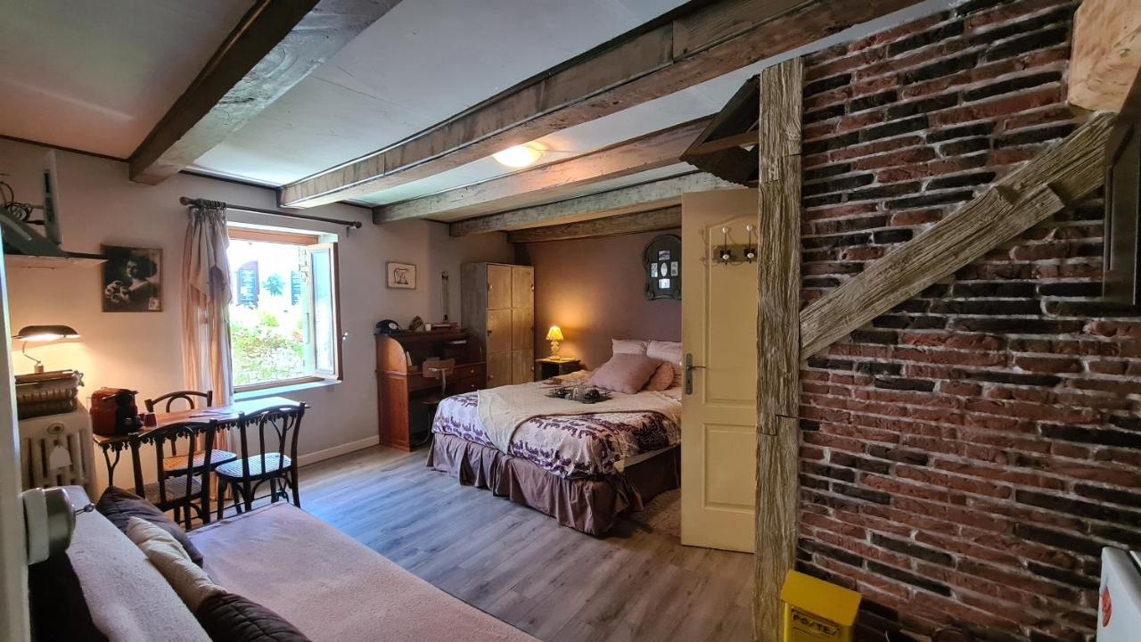 Le Doux Nid Bed & Breakfast Chanaz Exterior photo