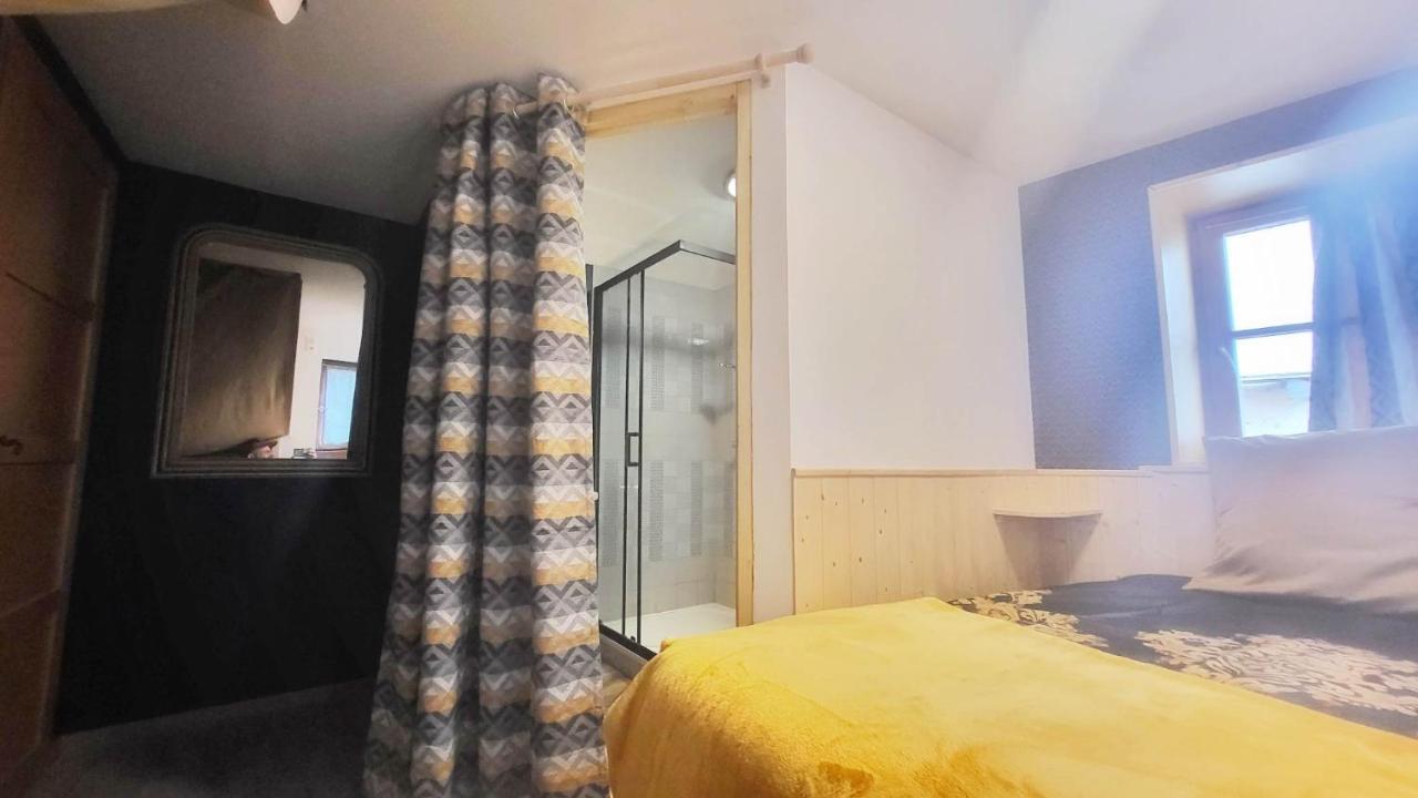 Le Doux Nid Bed & Breakfast Chanaz Exterior photo